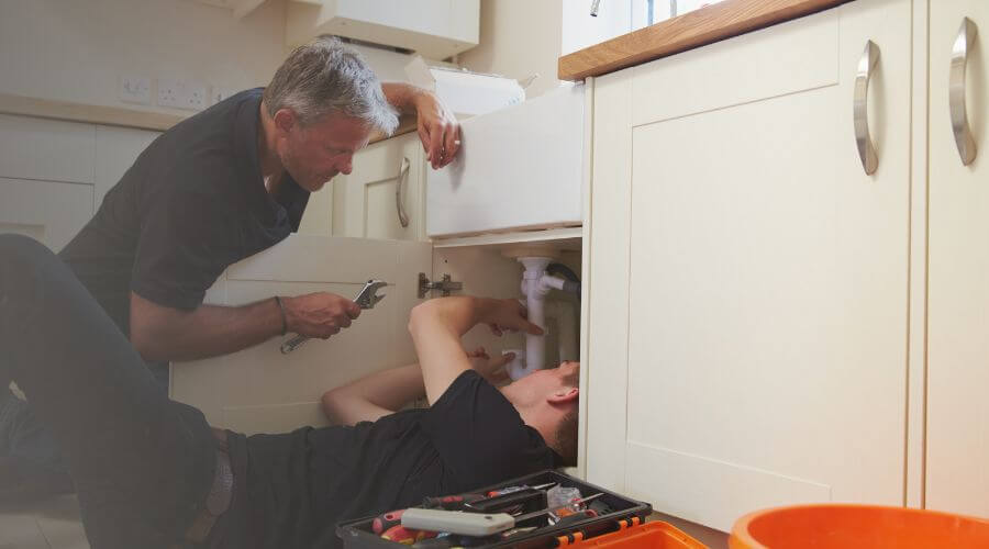 Professional burst pipe repair services in Alvord, TX